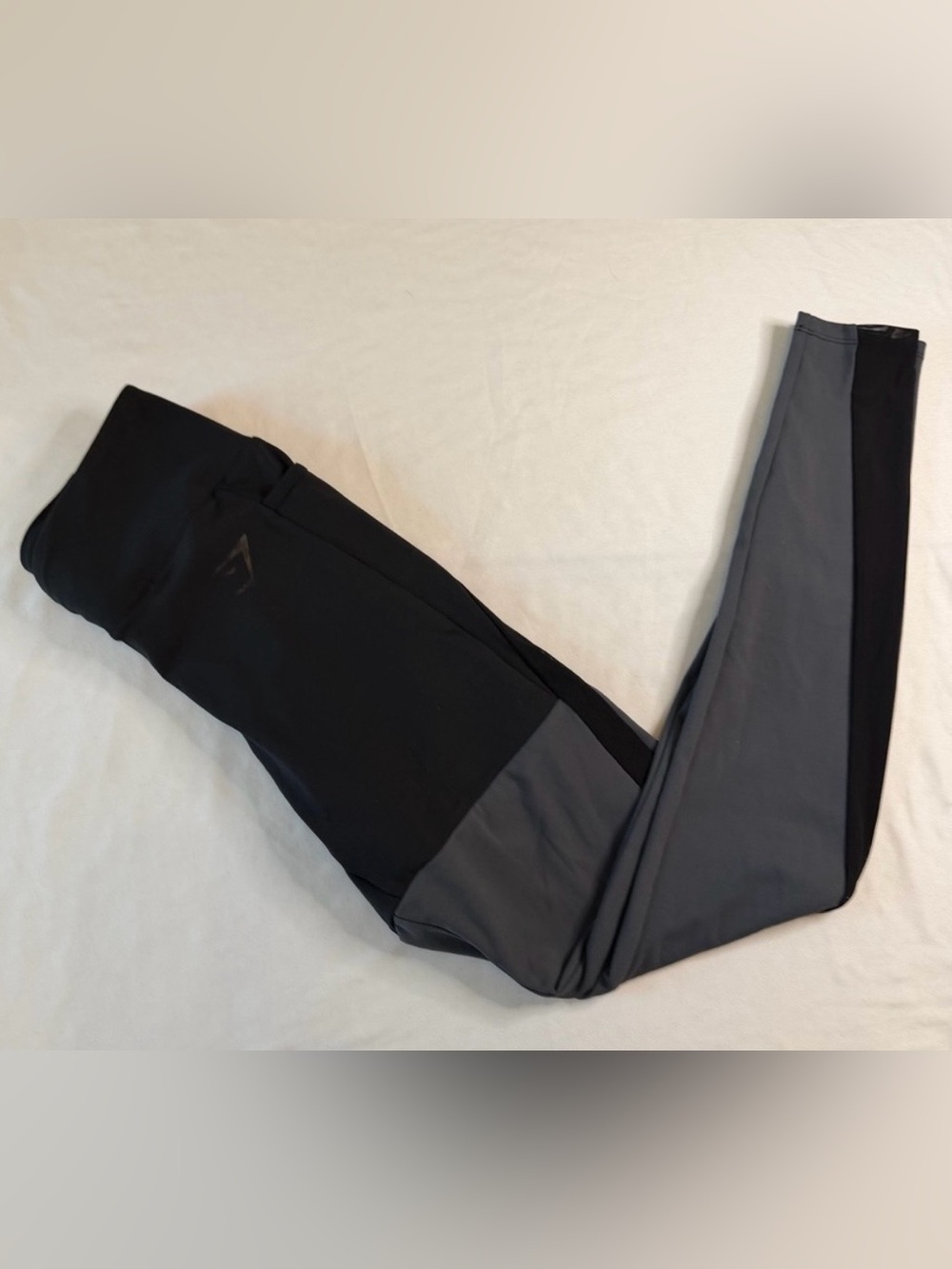 Gymshark x Nikki Blackketter Women’s Small Black Gray Full Length Leggings Gym